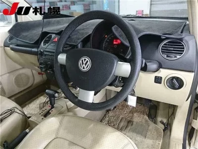 Volkswagen NEW BEETLE
