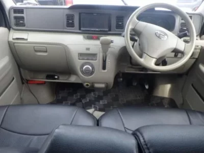 Daihatsu Atrai Wagon