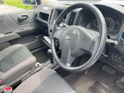 Nissan AD