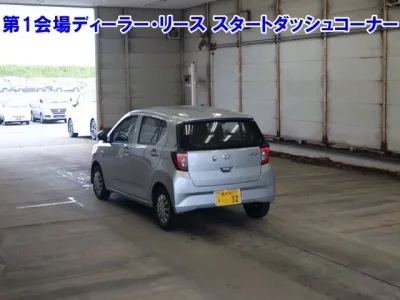 Daihatsu MIRA E S