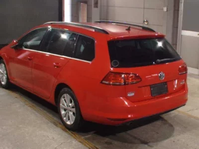 Volkswagen GOLF VARIANT