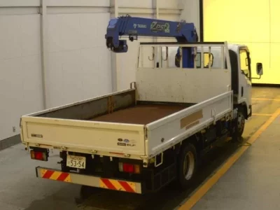 Isuzu ELF