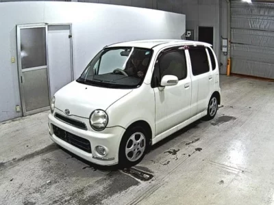 Daihatsu MOVE LATTE