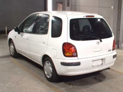 Toyota COROLLA SPACIO