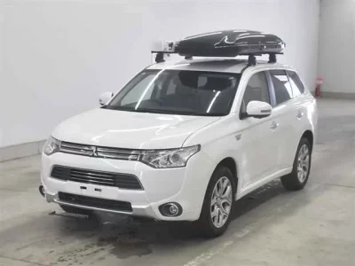 Mitsubishi OUTLANDER PHEV
