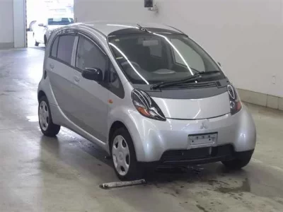 Mitsubishi I