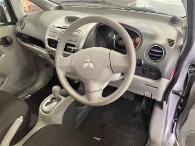 Mitsubishi I
