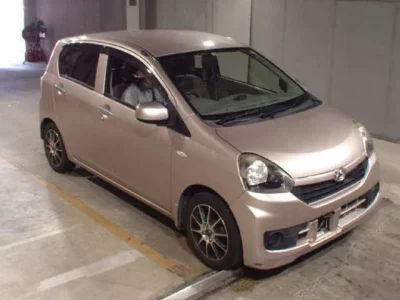 Daihatsu MIRA E S