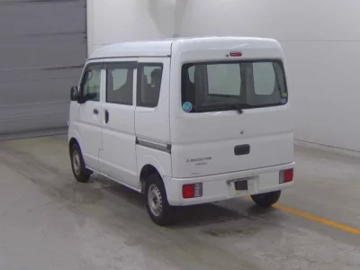 Mitsubishi MINICAB VAN