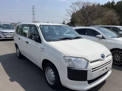 Toyota SUCCEED