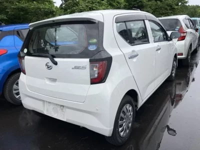 Daihatsu MIRA E S
