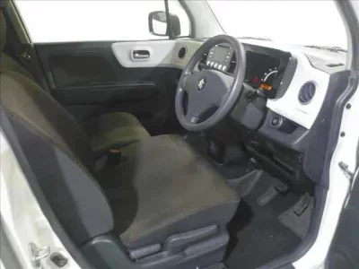 Suzuki MRWAGON