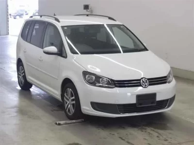 Volkswagen GOLF TOURAN