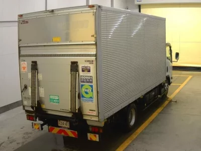 Isuzu ELF