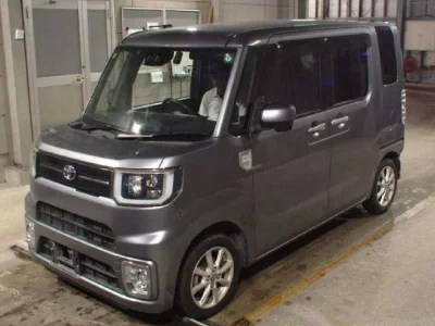 Toyota PIXIS MEGA