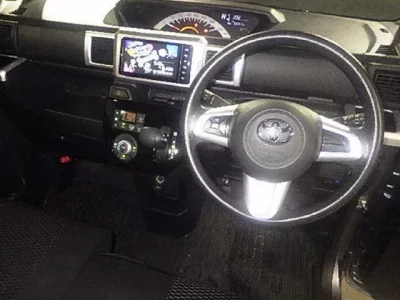 Toyota PIXIS MEGA