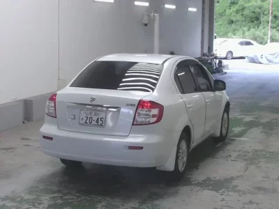 Suzuki SX-4