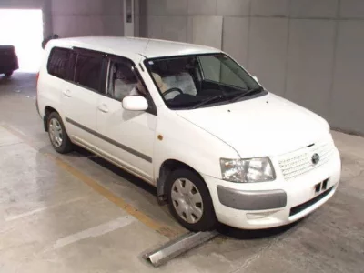 Toyota SUCCEED