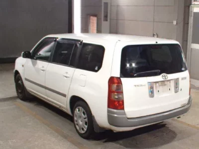 Toyota SUCCEED