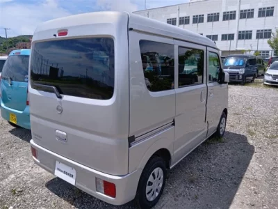 Nissan CLIPPER VAN