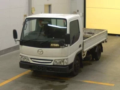 Mazda TITAN