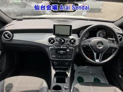 Mercedes-Benz GLA CLASS