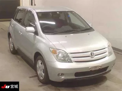 Toyota IST