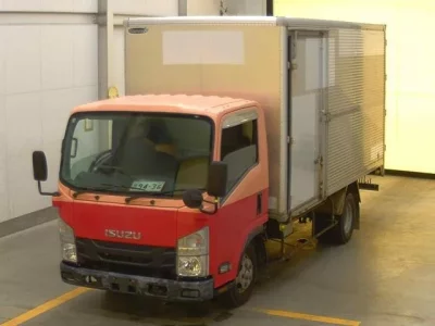 Isuzu ELF