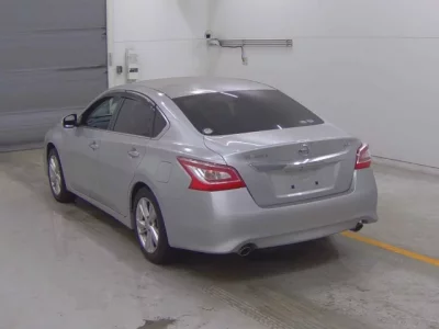 Nissan TEANA