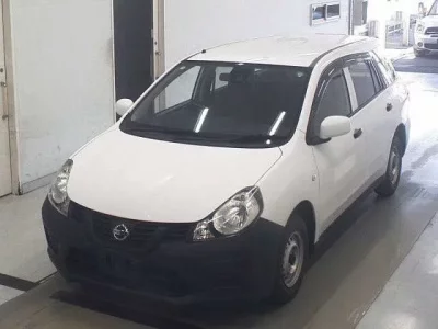 Nissan AD