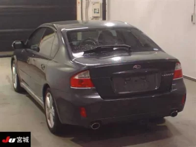 Subaru LEGACY B4