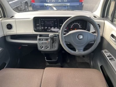 Suzuki MRWAGON