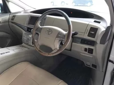 Toyota ESTIMA HYBRID