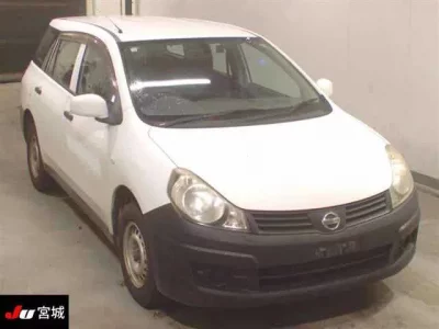 Nissan AD