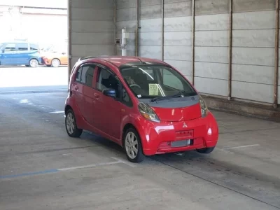 Mitsubishi I