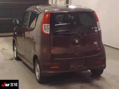 Suzuki MRWAGON