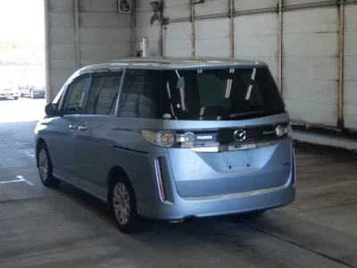 Mazda BIANTE