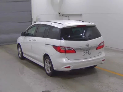 Nissan LAFESTA