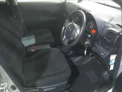 Subaru TREZIA
