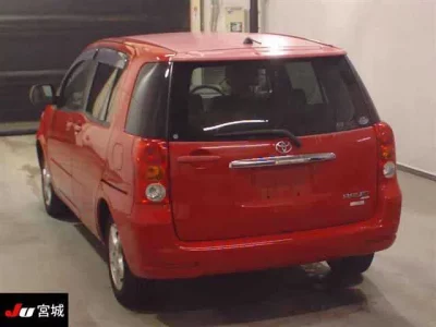 Toyota RAUM