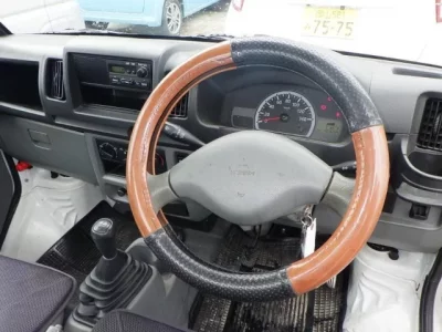 Mitsubishi MINICAB TRUCK