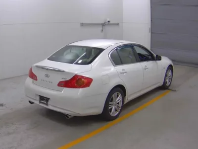 Nissan SKYLINE