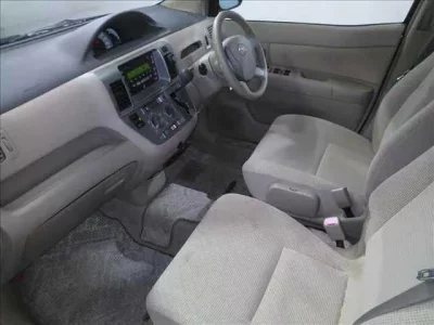 Toyota RAUM