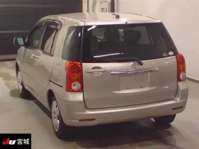 Toyota RAUM