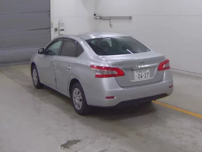 Nissan SYLPHY