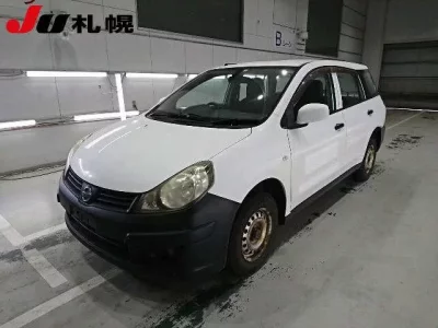 Nissan AD