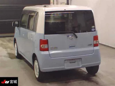 Toyota PIXIS SPACE