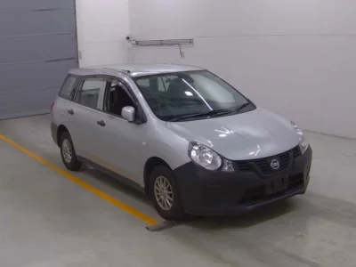 Nissan AD