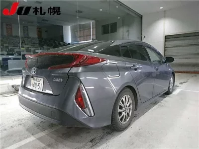 Toyota PRIUS PHV