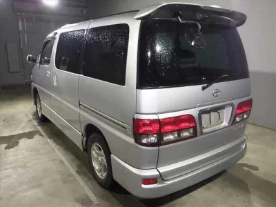 Toyota HIACE REGIUS